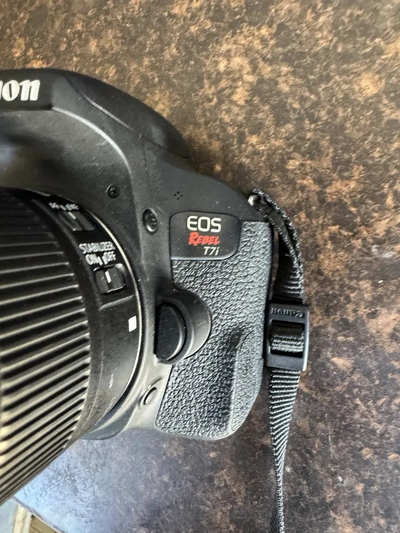 Canon EOS 800D (EOS Rebel T7i / Kiss X9i) Image