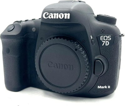 Canon EOS 7D Mark II Image