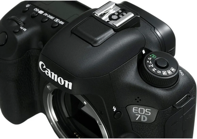 Canon EOS 7D Mark II Image
