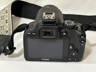 Canon SL1 Image