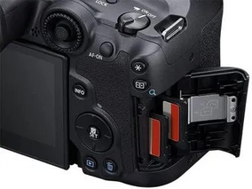 Canon EOS R7 Image