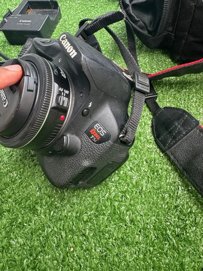 Canon T5I Image
