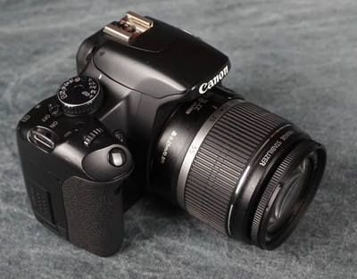 Canon EOS 450D Image