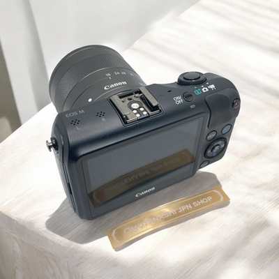 Canon EOS M Image
