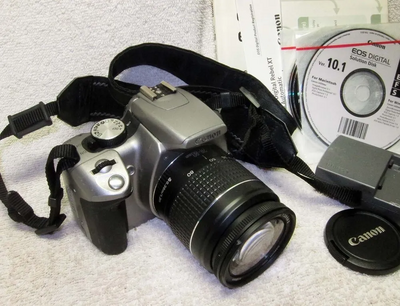 Canon Digital Rebel XT Image