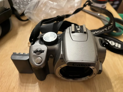 Canon Digital Rebel XT Image