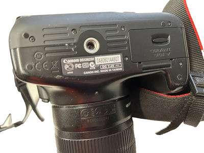 Canon EOS 1100D Image