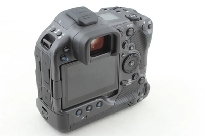 Canon R3 Image