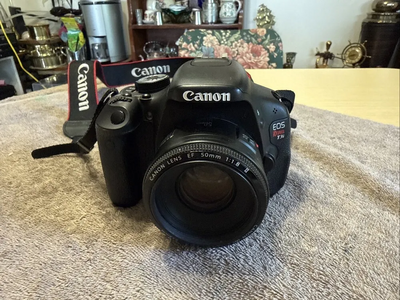 Canon Rebel T3i Image