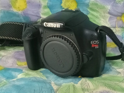 Canon Rebel T3 Image