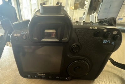 Canon 40D Image