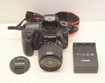 Canon 80D Image