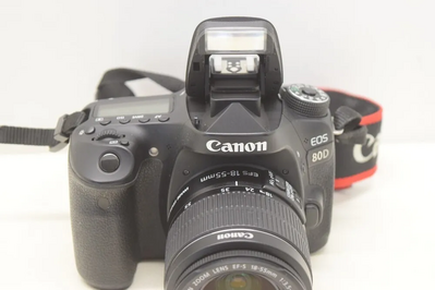 Canon 80D Image