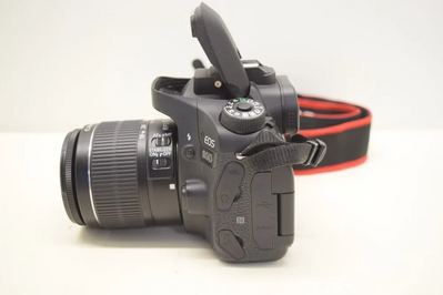 Canon 80D Image