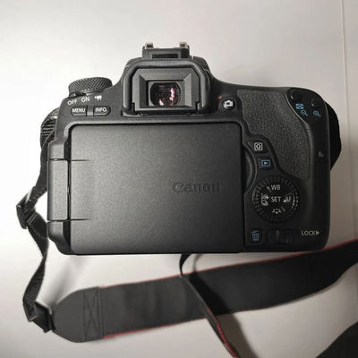 Canon Rebel T6s Image