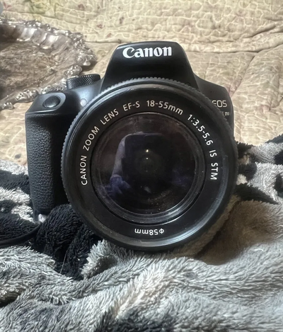 Canon EOS 1300D Image