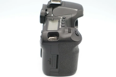 Canon 50D Image