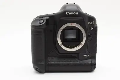 Canon 1D Mark II Image