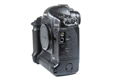 Canon 1D Mark II Image