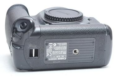 Canon 1D Mark II Image