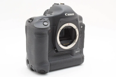 Canon 1D Mark II Image