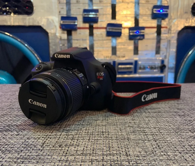 Canon EOS 1200D Image