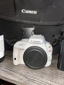 Canon SL1 Image