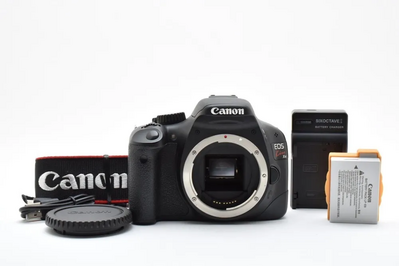 Canon Kiss X4 Image