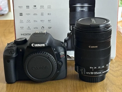 Canon Kiss X4 Image