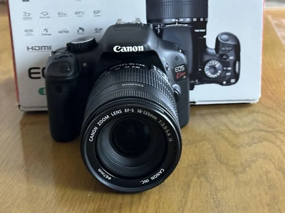 Canon Kiss X4 Image