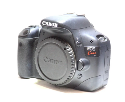 Canon Kiss X4 Image