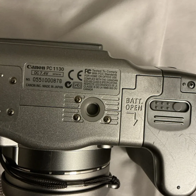 Canon S2 IS Image