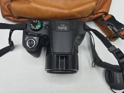 Canon PowerShot SX540 HS Image