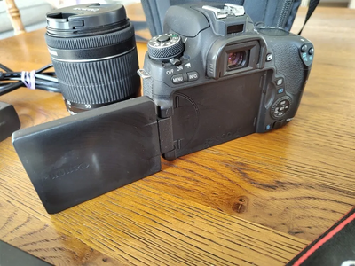 Canon EOS 760D Image