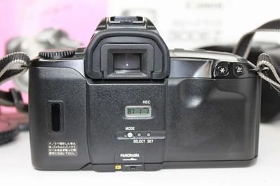 Canon Panorama 35mm film ef-mount af slr Image