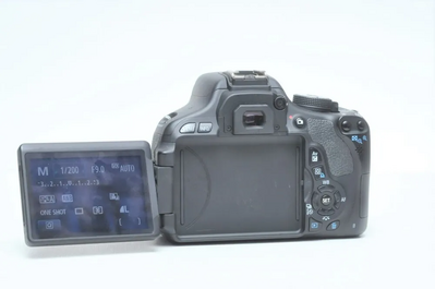 Canon EOS Digital Rebel T3i Image