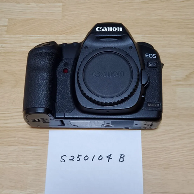 Canon EOS 5D Mark III Image