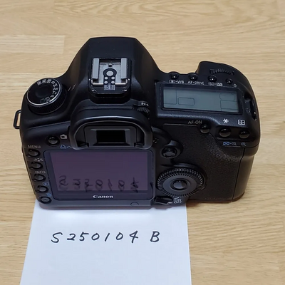 Canon EOS 5D Mark III Image