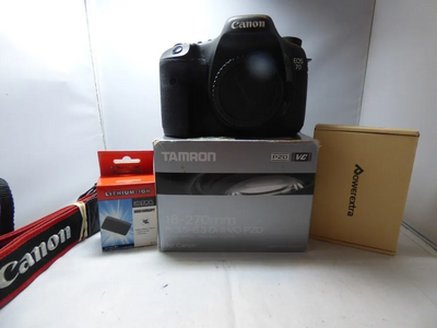 Canon EOS 7D Mark II Image