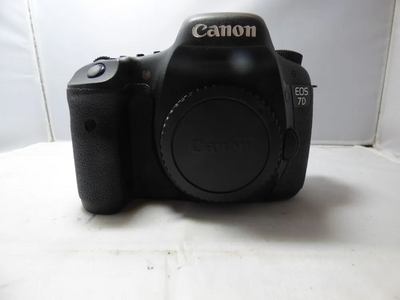 Canon EOS 7D Mark II Image
