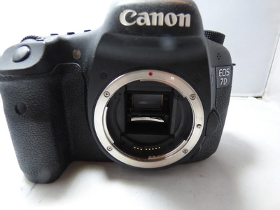 Canon EOS 7D Mark II Image