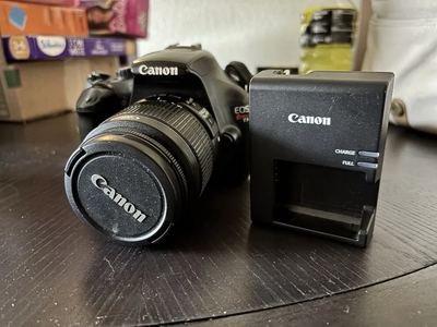 Canon EOS Rebel T3 Image