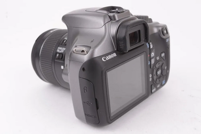 Canon EOS Rebel T3 Image