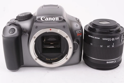 Canon EOS Rebel T3 Image