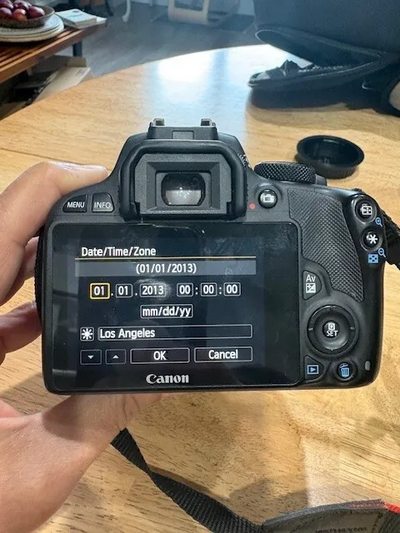 Canon SL1 Image