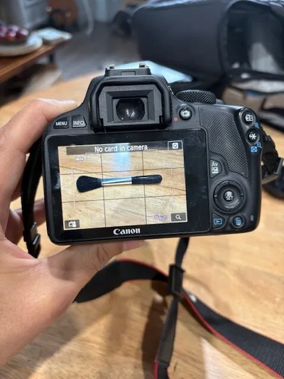 Canon SL1 Image