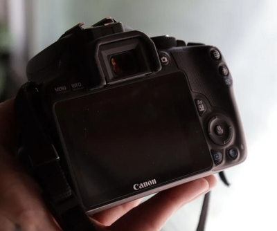 Canon SL1 Image