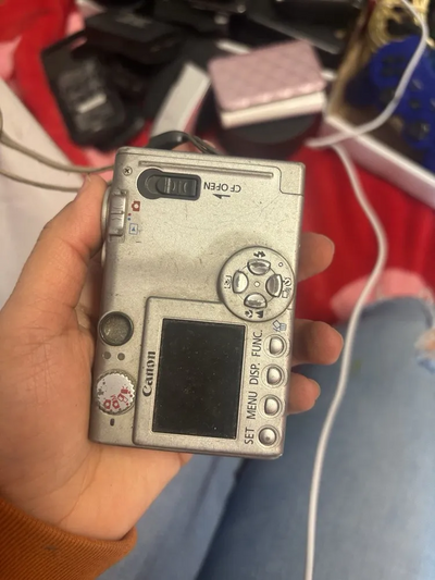 Canon Digital ELPH S400 / Digital IXUS 400 Image