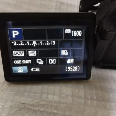 Canon Kiss X5 Image