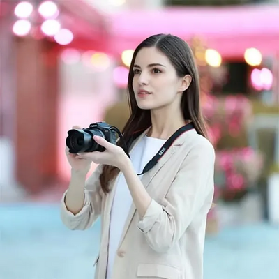 Canon EOS R100 Image